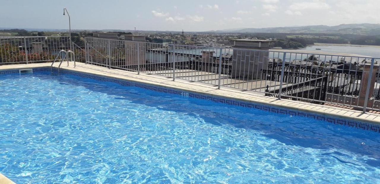 Moderno Piso Con La Mejor Terraza De Ribadeo Y Vistas Maravillosas Ngoại thất bức ảnh