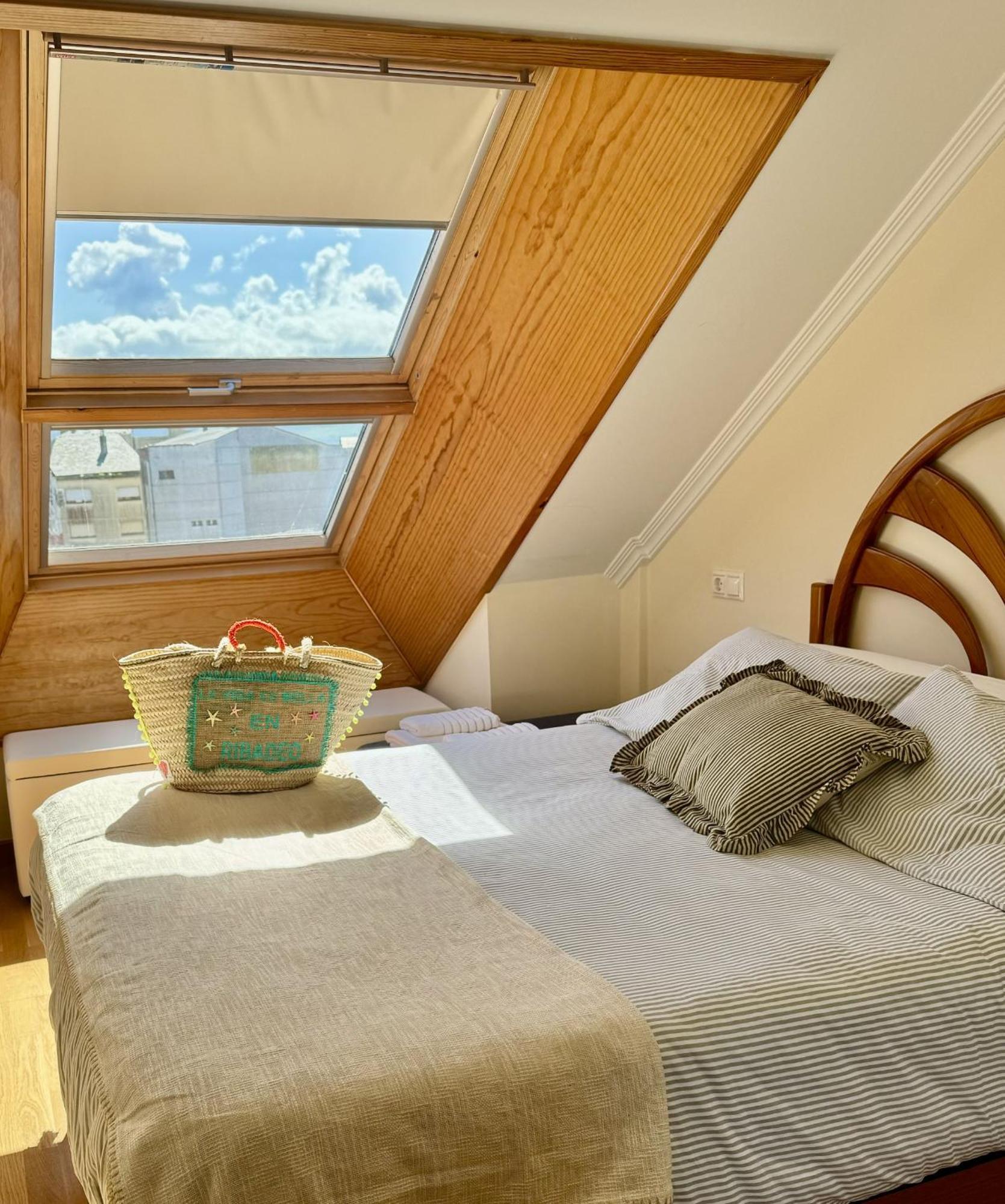 Moderno Piso Con La Mejor Terraza De Ribadeo Y Vistas Maravillosas Ngoại thất bức ảnh